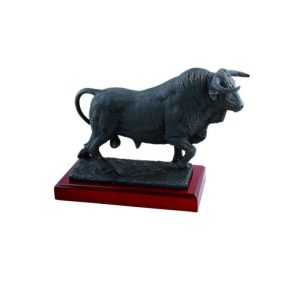 TROFEO DE TORO. 1 TAMAÑO. GRABACIÓN GRATIS