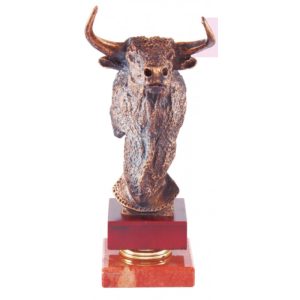 TROFEO DE TORO. 3 TAMAÑOS. GRABACIÓN GRATIS