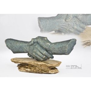 ESCULTURA A LA AMISTAD. GRABACIÓN GRATIS.