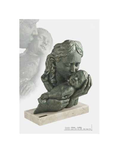 ESCULTURA MADRE E HIJO. GRABACIÓN GRATIS.