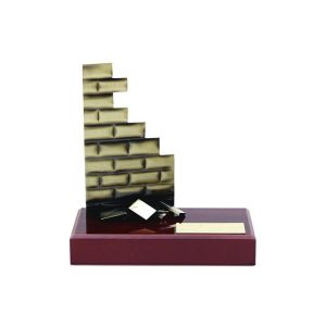 TROFEO ESCULTURA DE ALBAÑILERÍA PARA REGALO