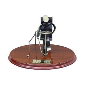 ESCULTURA CONDUCTOR PARA TROFEO O REGALO