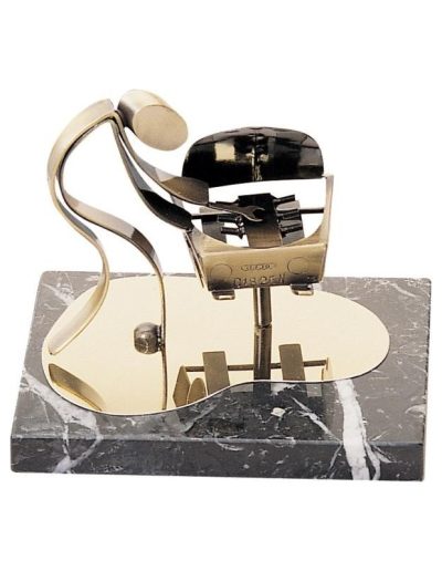 ESCULTURA DE MECÁNICO PARA TROFEO O REGALO