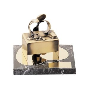 ESCULTURA DE MÉDICOS PARA TROFEO O REGALO