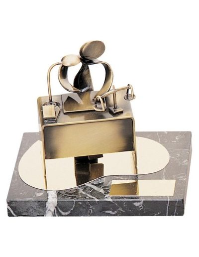 ESCULTURA DE ABOGADO PARA TROFEO O REGALO