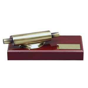 ESCULTURA RODILLO DE COCINERO PARA TROFEO