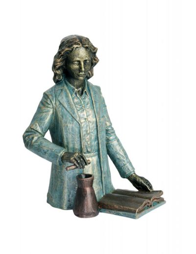 ESCULTURA FIGURA DE FARMACÉUTICA. GRABACIÓN GRATIS.