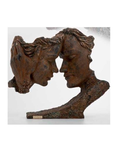 ESCULTURA FIGURA ROSTROS ENAMORADOS. GRABACIÓN GRATIS.