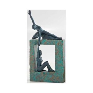 ESCULTURA PAREJA DE DISEÑO EQUILIBRIO. GRABACIÓN GRATIS.