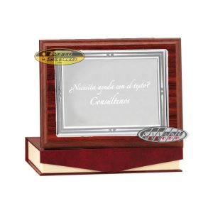 PLACA DE HOMENAJE GRABADA. 3 TAMAÑOS.