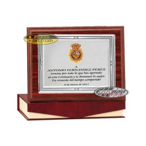 PLACA DE HOMENAJE PERSONALIZADA A COLOR. 3 T.