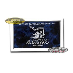 PLACA DE EXTERIOR GRANDE GRABADA.