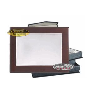 PLACA BAÑO DE PLATA GRABADA. 2 TAMAÑOS