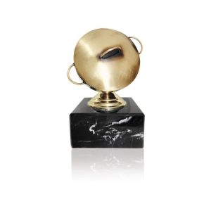 ESCULTURA TROFEO CAZUELA DE COCINA. 3 TAM.