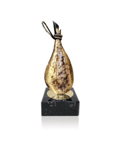 ESCULTURA TROFEO DE COCINA DE LATÓN. 3 TAM.