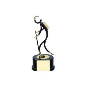 ESCULTURA TROFEO DE ALPINISMO DE LATÓN. 4 T.