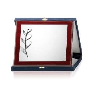 PLACA DISEÑO DE ALPACA GRABADA. 2 TAMAÑOS