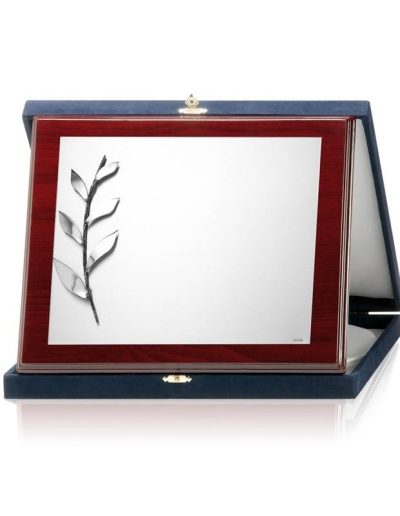 PLACA DISEÑO DE ALPACA GRABADA. 2 TAMAÑOS