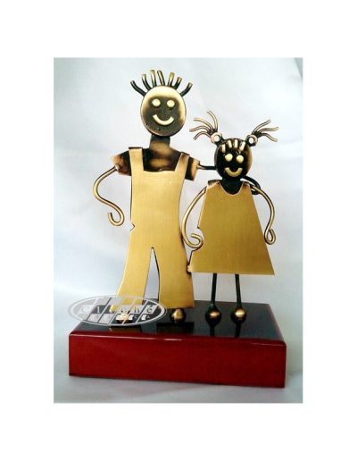 TROFEO PARA PROFESORES DE LATÓN.