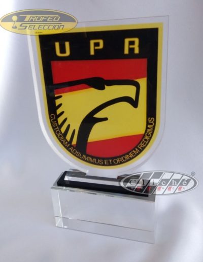 TROFEO ESCUDO UPR POLICÍA NACIONAL COLOR PARA TROFEO O REGALO