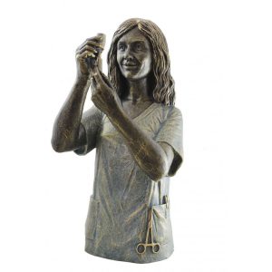 ESCULTURA ENFERMERA. GRABACIÓN GRATIS.