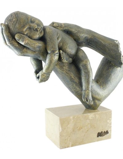 ESCULTURA MANOS-HIJO. GRABACIÓN GRATIS.