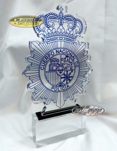 TROFEO ESCUDO POLICÍA NACIONAL COLOR PARA TROFEO O REGALO