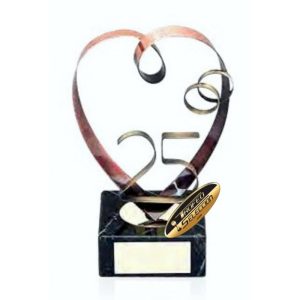 TROFEO 25 ANIVERSARIOS DE LATÓN. 3 TAMAÑOS