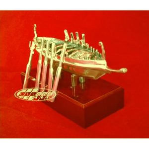 JÁBEGA DE MÁLAGA DE BRONCE 24x13 CM.